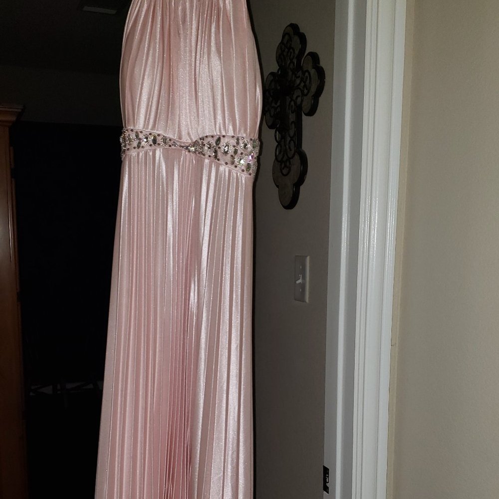 Full length light pink dress